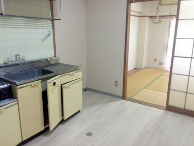 キッチン(106号室)
