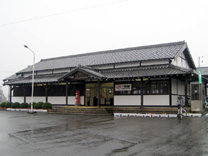 一身田駅
