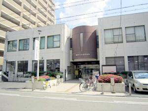大阪市立浪速図書館